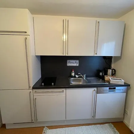 Schoene Wohnung, Sehr Zentral, Ruhig *